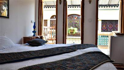 اتاق دو تخته هتل سنتی طلوع خورشید اصفهان